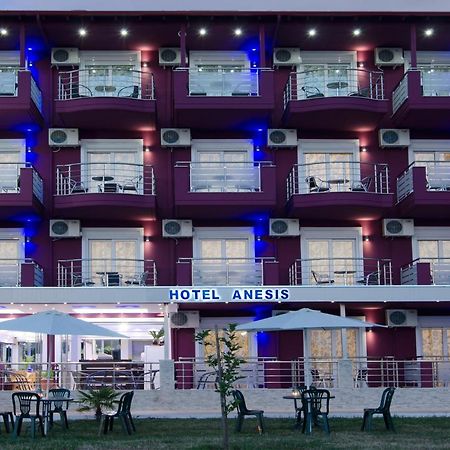 Hotel Anesis Paralia エクステリア 写真