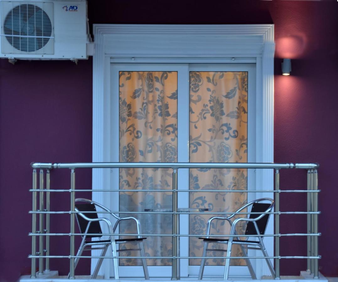 Hotel Anesis Paralia エクステリア 写真