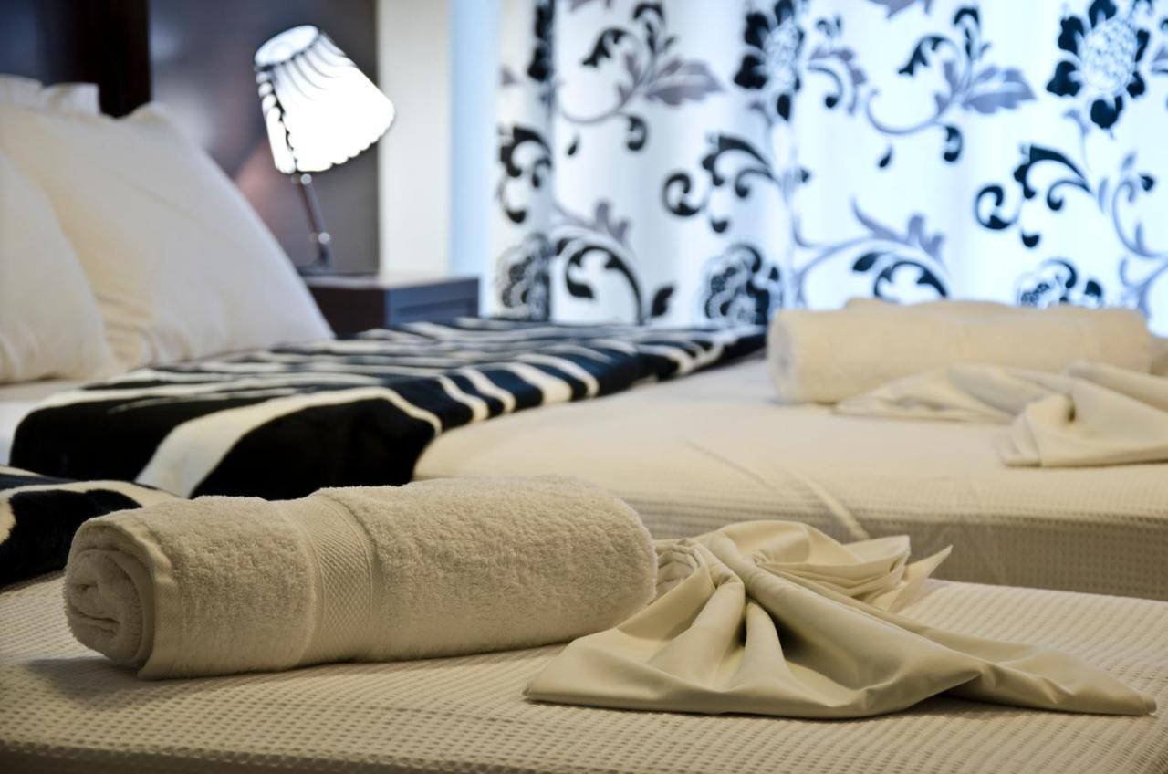 Hotel Anesis Paralia エクステリア 写真