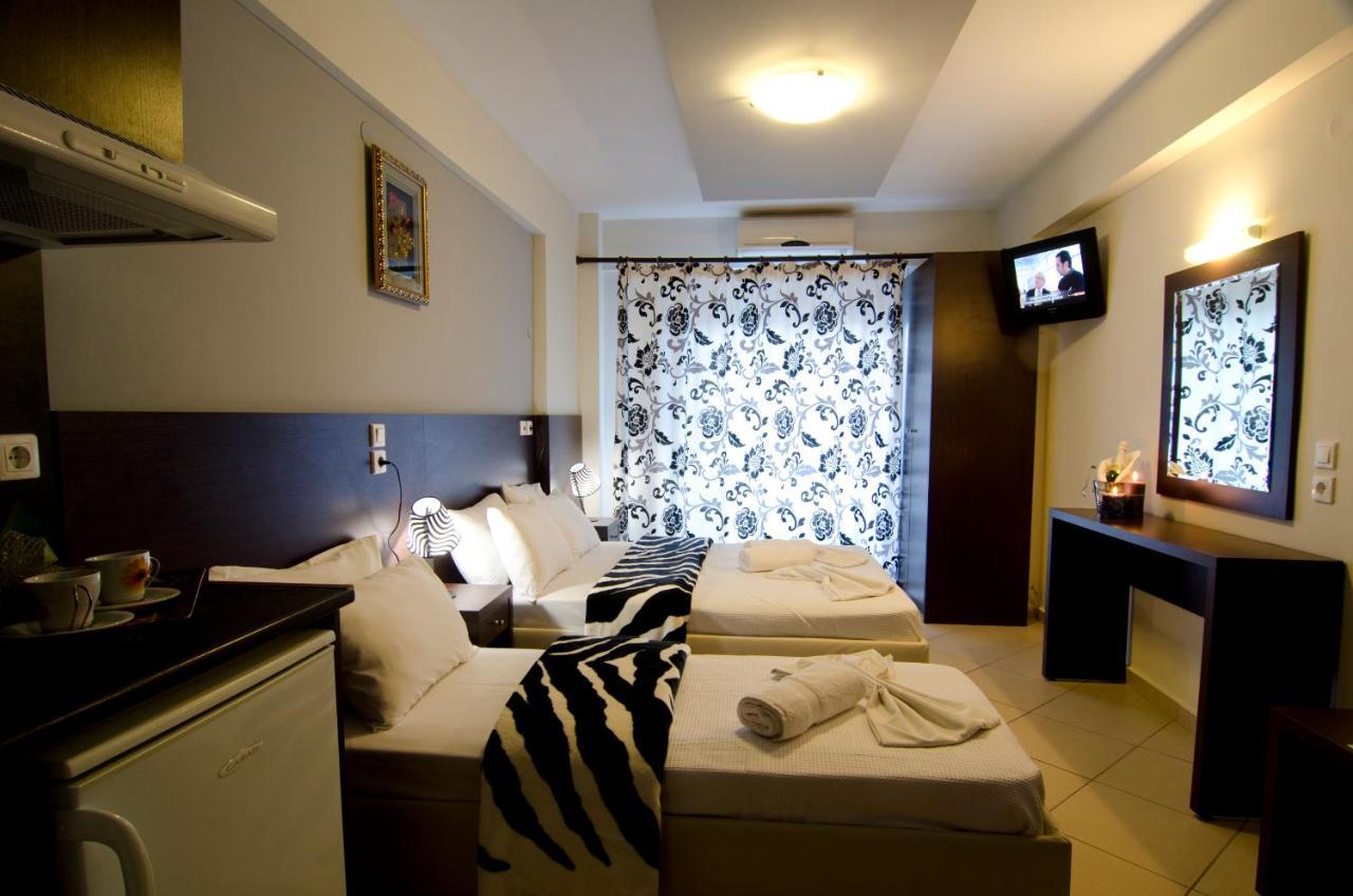 Hotel Anesis Paralia エクステリア 写真