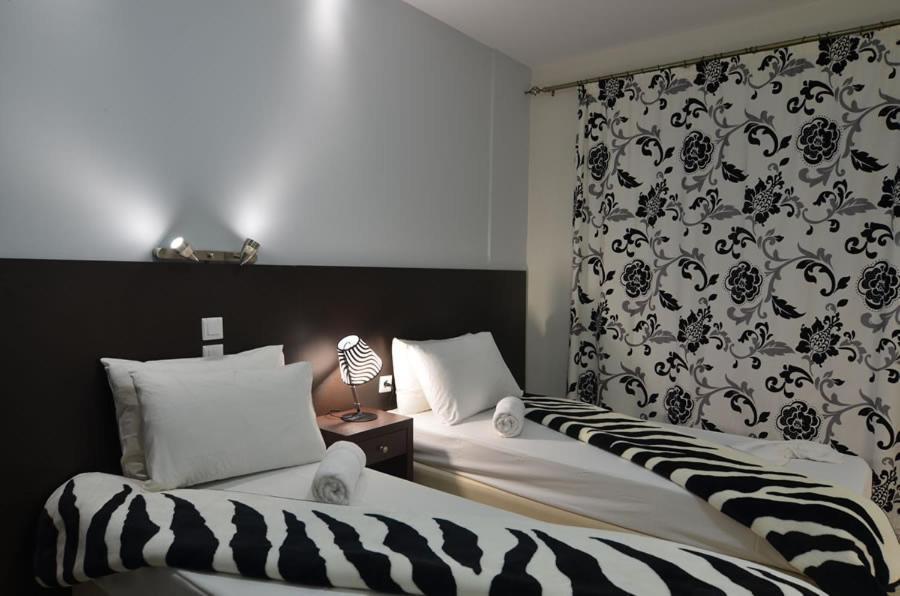 Hotel Anesis Paralia エクステリア 写真
