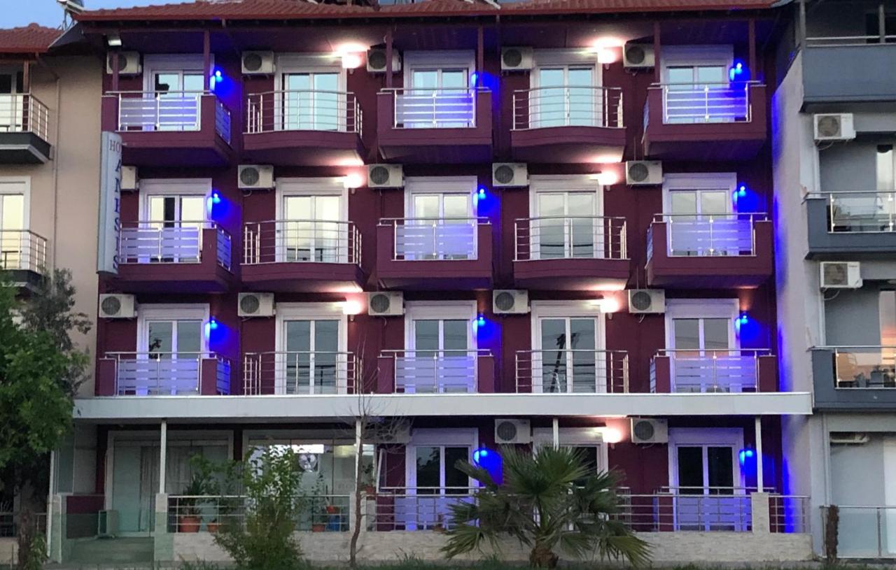 Hotel Anesis Paralia エクステリア 写真
